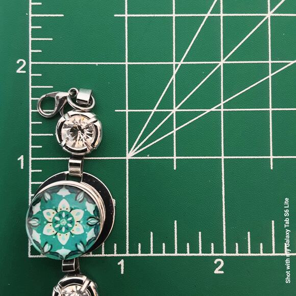 Chunky Snap Bracelet Silver Tone Chains Holding Rhinestones And Glass Cabochons - Picture 9 of 9